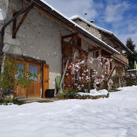 Gite "La 5Eme Saison" Attignat-Oncin Exterior photo